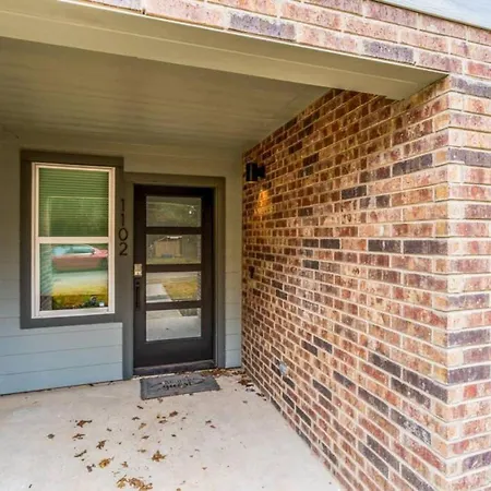 Spacious New Condo! Near Ftsam Houston*Alamo*Pearl
